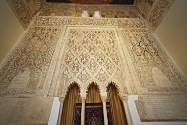 Toledo, İspanya, 10 Nisan 2017. Sinagoga del Transito (sinagog) iç, Toledo, İspanya. Bu İspanya Yahudi kültürünün bir örnektir