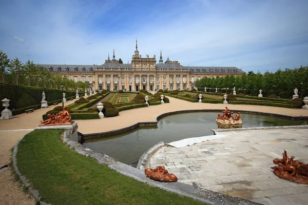 Royal Palace at La Granja de San Ildefonso in Segovia Province, Castilla y Leon, Spain — Stock fotografie