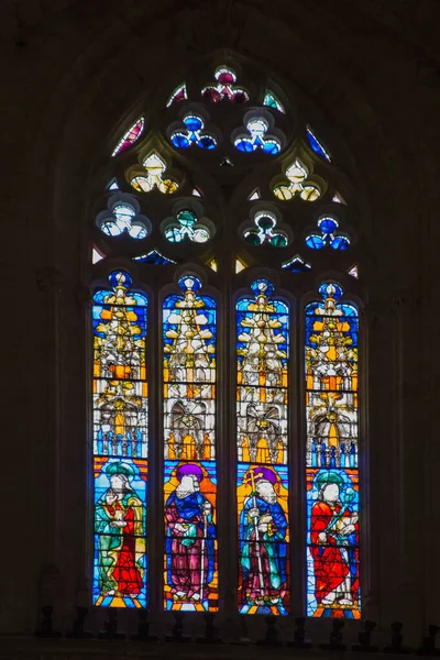 Insidan av katedralen i Sevilla — Stockfoto