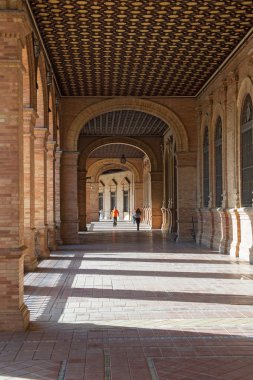 Sevilla 'daki İspanya Meydanı. 