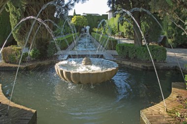 Generalife bahçe çeşmeleri. Alhambra sarayı kompleksi, Granada, İspanya