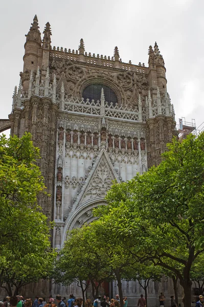 Sevillas katedralportar, Spanien — Stockfoto