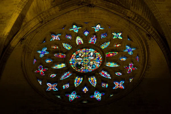 セビリア大聖堂の内部. — ストック写真