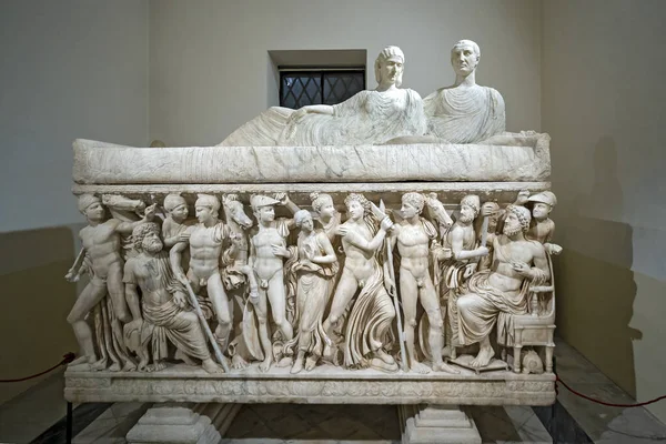 Řím Leden 2020 Starověký Sarkofág Výstavě Capitoline Museums Archeologické Muzea — Stock fotografie