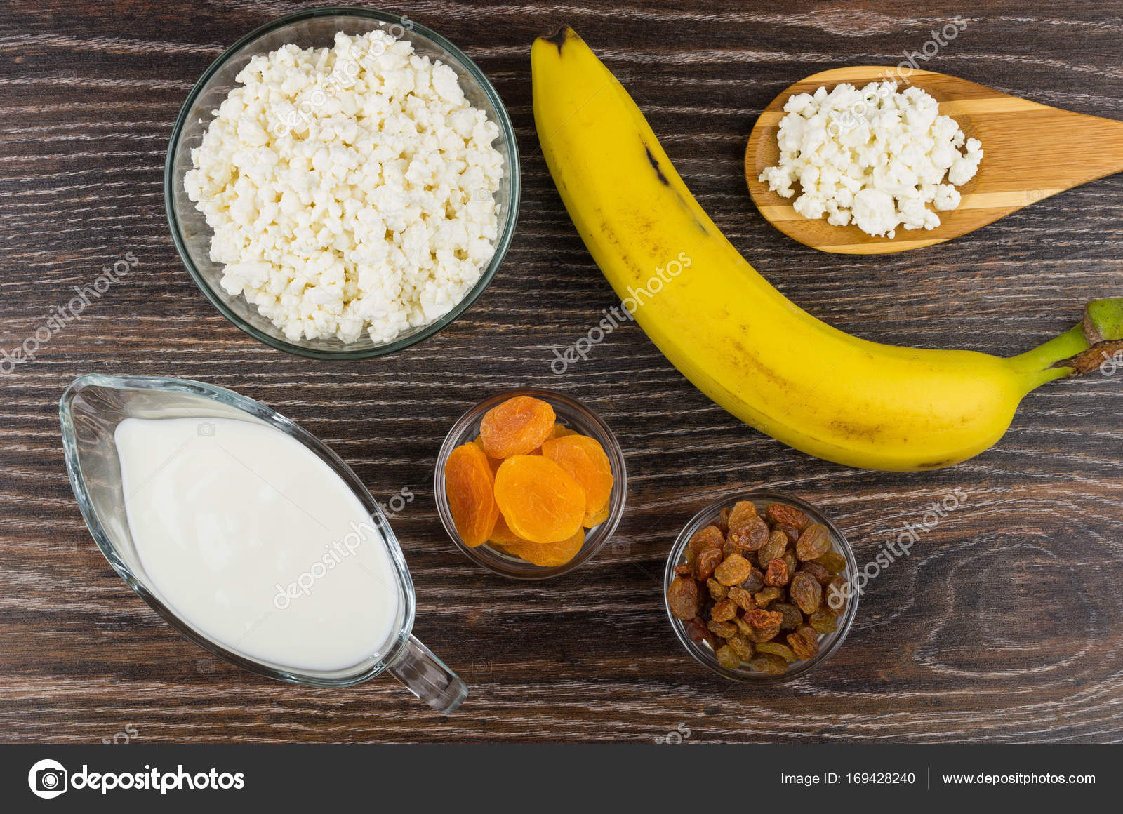 Cottage Cheese Yogurt Bananas Dried Apricots Raisins And Spo