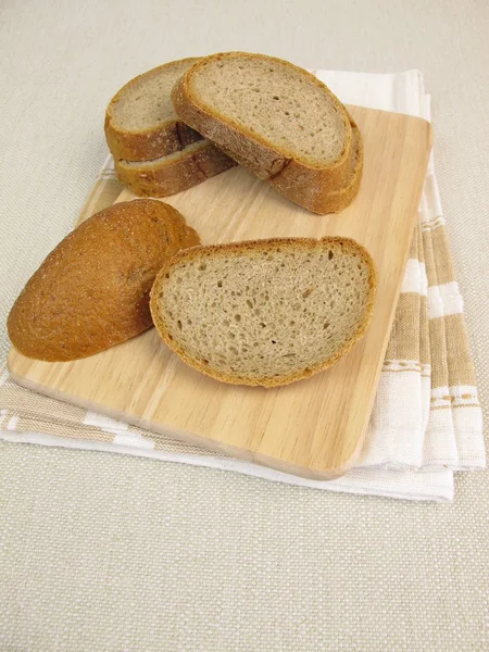 Crosta di pane o bordi di pane di segale brad — Foto Stock