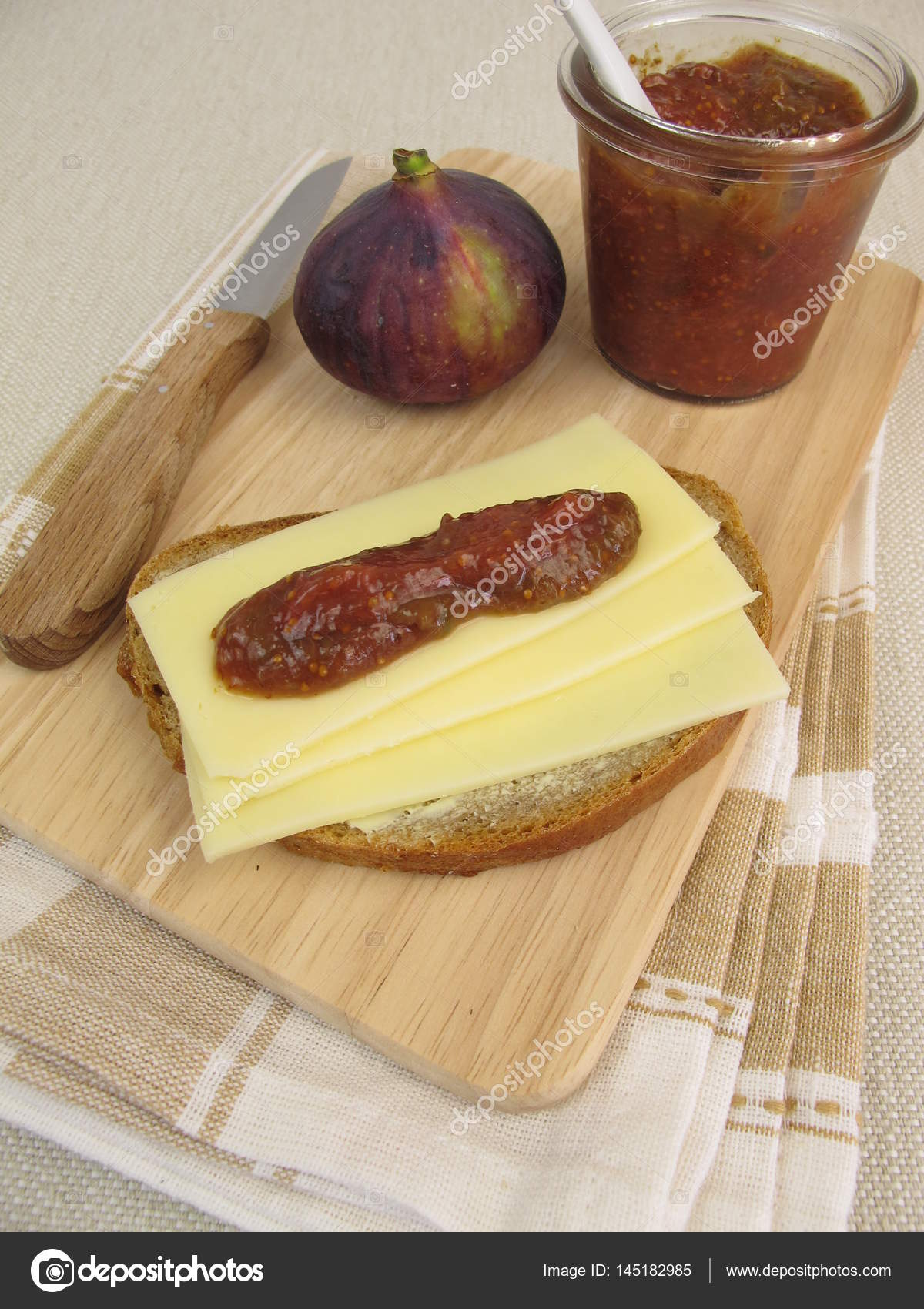 Cheese bread with fig mustard — Stock Photo © HeikeRau 145182985