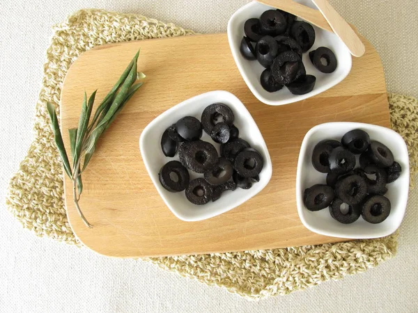 Sliced black olives — Stock Photo, Image