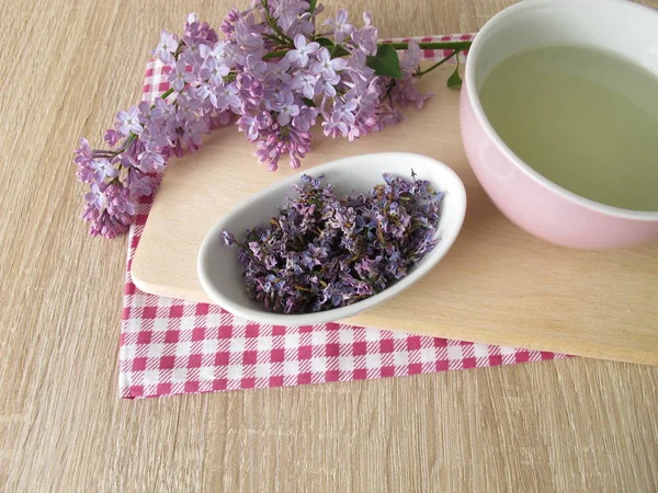 Liliowy Herbatka Suszonych Kwiatów Bzu — Zdjęcie stockowe