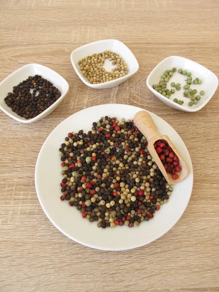 Kleurrijke Peper Mix Plaat — Stockfoto