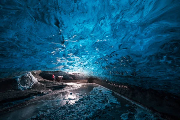 Σπήλαιο πάγου μπλε — Φωτογραφία Αρχείου