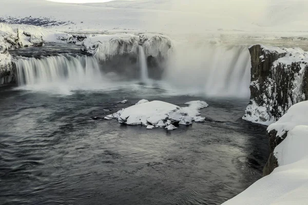 Cascada Godafoss Norte Islandia Invierno Larga Exposición Para Obtener Efecto — Foto de Stock