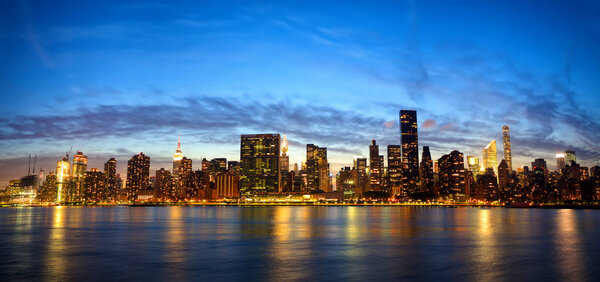 Manhattan skyline panorama