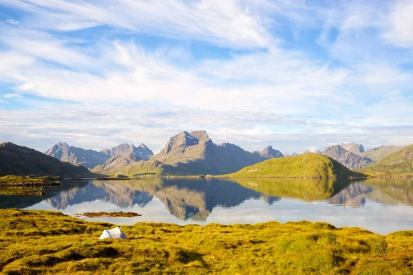 Lofoten paisagem ilhas — Fotografia de Stock