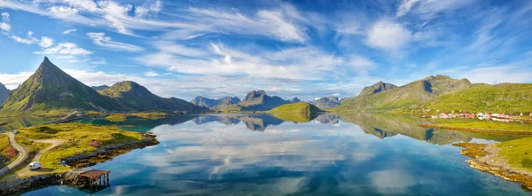 Lofoten yaz manzara panorama — Stok fotoğraf