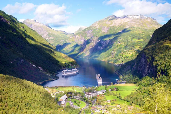 Geiranger Fjord Navires Croisière Norvège — Photo