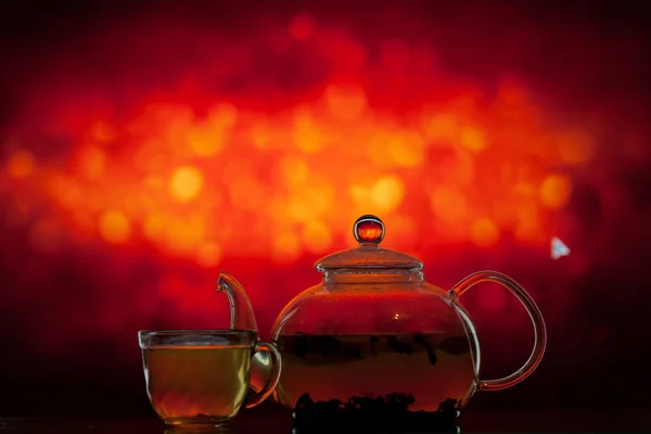Teapot and cup of tea — Stock Photo, Image