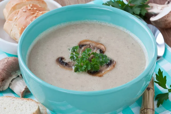 Sopa de cogumelos cremoso — Fotografia de Stock