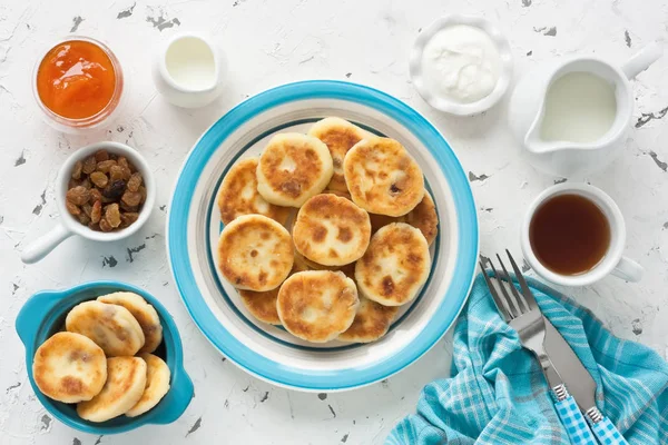 Cottage cheese pancakes — Stock Photo, Image