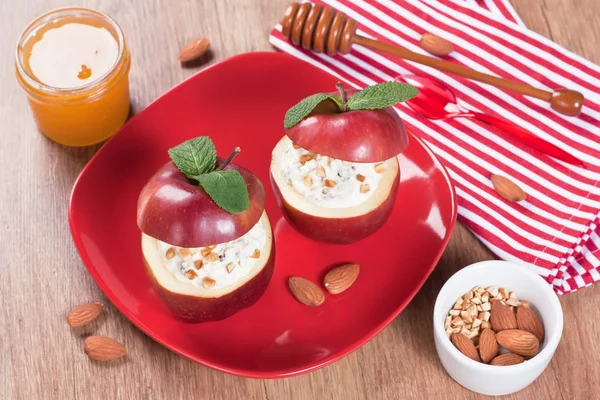 Baked apple dessert — Stock Photo, Image