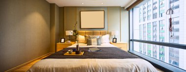 Modern yatak odasının içi