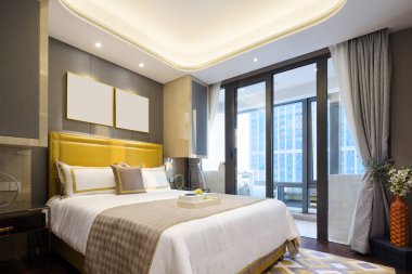 Modern yatak odasının içi