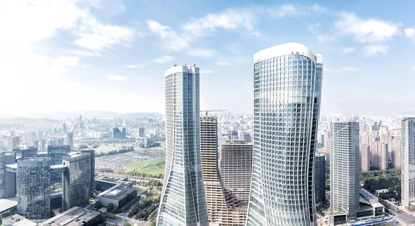 Edificios de oficinas en el centro de Hangzhou — Foto de Stock