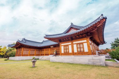 eski mimari tarzı bina 