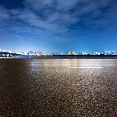 Boş yol Seul gece sahne 