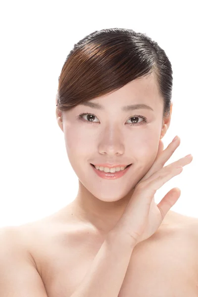Maquiagem facial de mulher bonita asiática — Fotografia de Stock