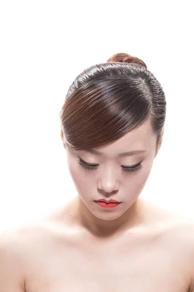 Maquillage facial de belle femme asiatique — Photo