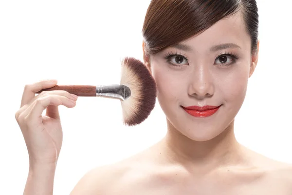 Gesichtsbehandlung Make-up der asiatischen schönen Frau — Stockfoto