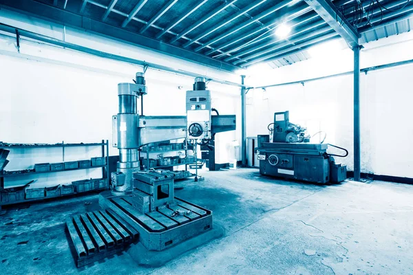 Interior of modern manufacturing factory — Stock Photo, Image