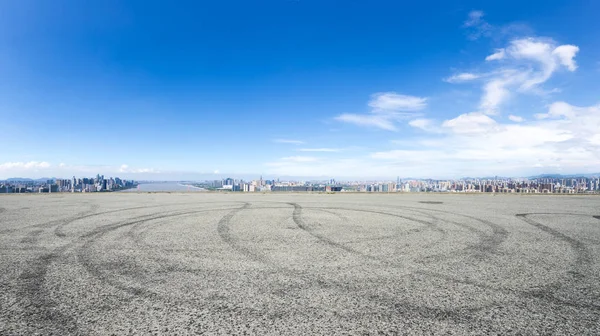 Cityscape and skyline of Hangzhou from empty floor — Stock Photo, Image