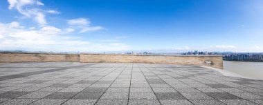 boş tuğla zemin Nehri yakınında