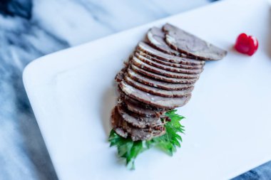 Lezzetli Çin yemeği masada