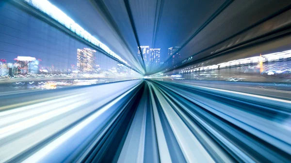 Vía férrea y Tokio desde el tren de velocidad —  Fotos de Stock