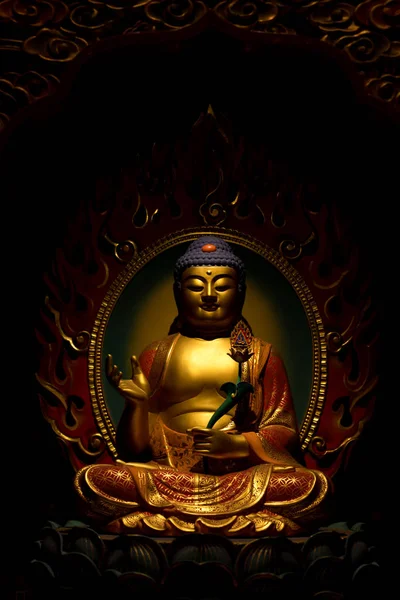 Statues de Bouddha dans le temple — Photo