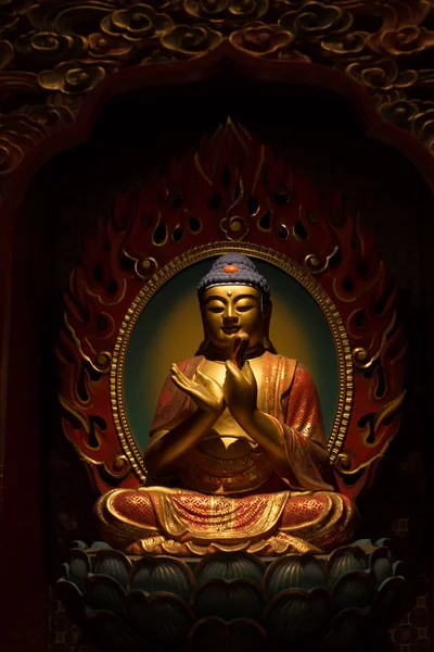 Buddha-Statuen im Tempel — Stockfoto