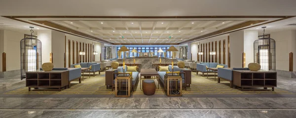 Luxusní interiér hotelové lobby — Stock fotografie