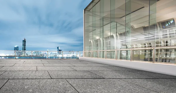 Modern şehrin ufuk çizgisi 