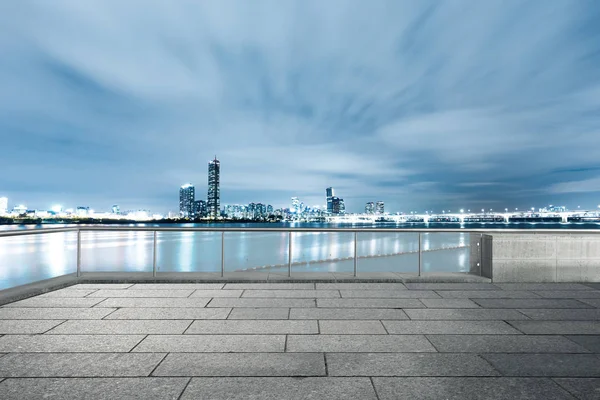 Skyline of modern city — Stock Photo, Image