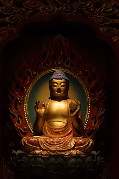 Statues de Bouddha dans le temple — Photo