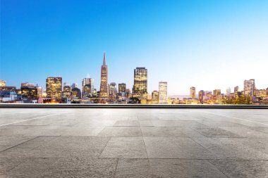 San Francisco boş tuğla yerden Cityscape gündoğumu