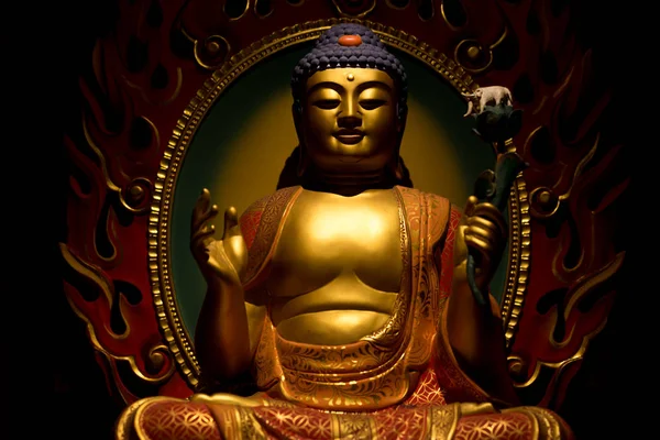 Statua Buddha Dorata Nel Tempio — Foto Stock