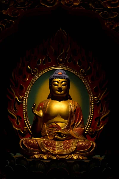 Goldene Buddha Statue Tempel — Stockfoto