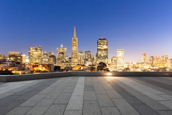 modern City modern binalar ile boş yere