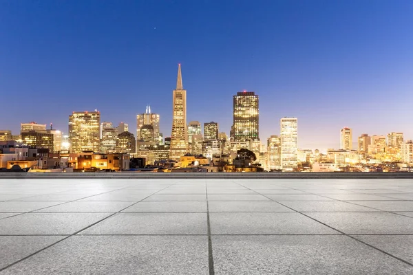 modern City modern binalar ile boş yere