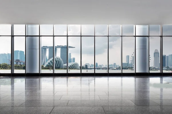 Empty office with cityscape — Stock Photo, Image