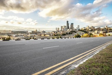 asfalt yol ile cityscape modern şehir